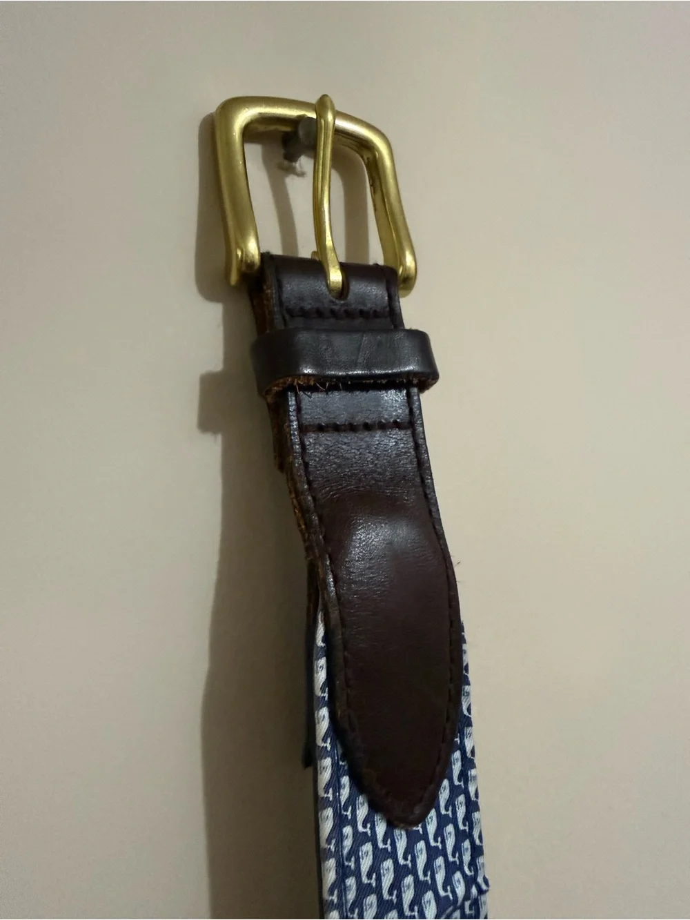Vineyard Vines Men’s Woven Blue Whale Patterned Belt